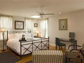 Blue Door On Baltimore Bed And Breakfast Экстерьер фото