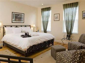 Blue Door On Baltimore Bed And Breakfast Экстерьер фото